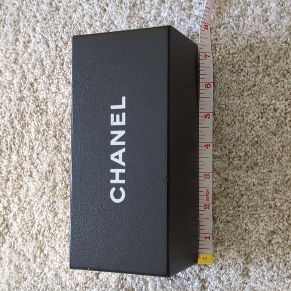Chanel Box Small - Picture 2 of 5